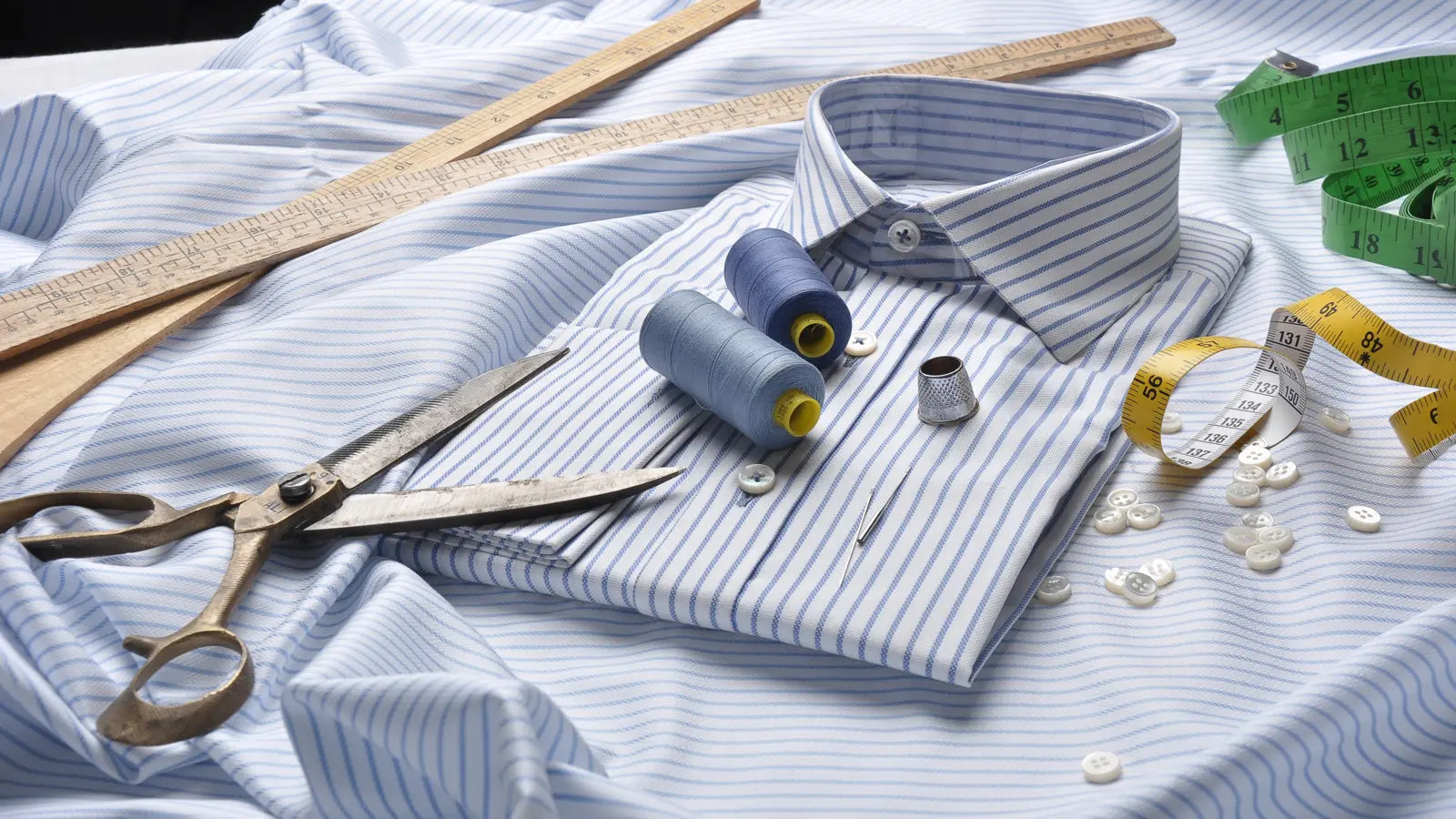 The Importance of Stitch Density in Dress Shirt Quality: Achieving the Ultimate 22 Stitches per Inch