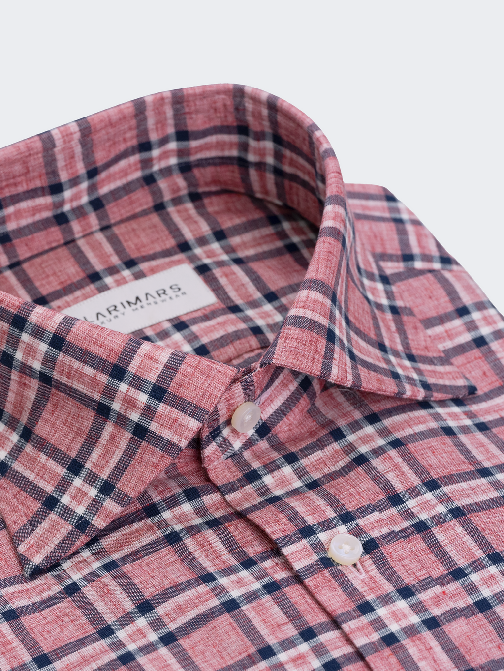 Carreaux de fenêtre saumon à carreaux