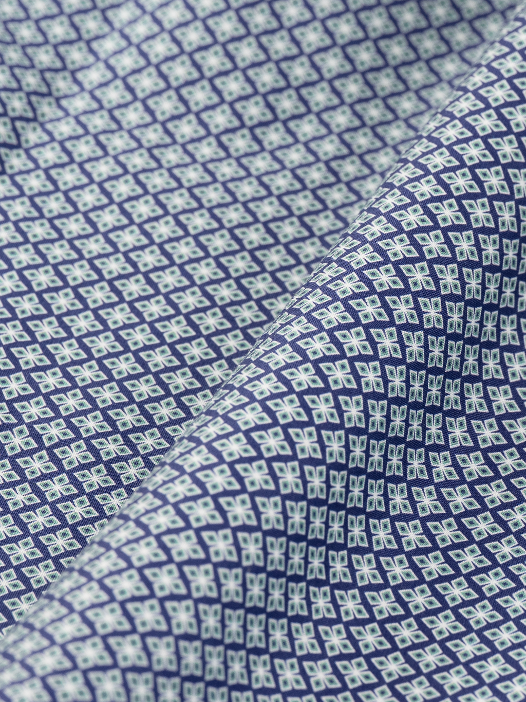 Green & Navy Geometric Motif Print